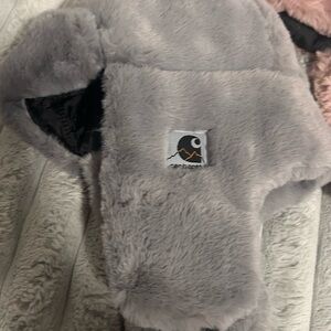 Carhartt women' Furry Hats in Gray and Pink choose color